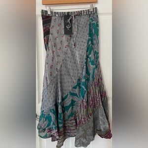 Young Threads NWT Boho Patchwork Maxi Skirt Lightweight Women's Skirt Medium